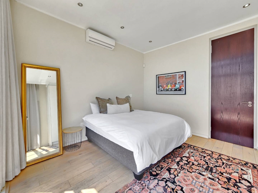 To Let 3 Bedroom Property for Rent in Camps Bay Western Cape